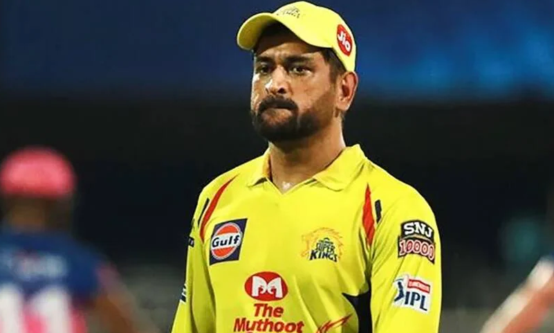 आईपीएल के बाकी मुकाबलों में खेलेंगे धोनी? CSK के बैटिंग कोच ने दिया चौंकाने वाला जवाब