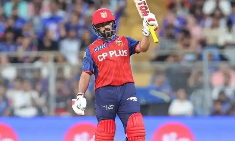 6 गेंदों पर लगाए 6 चौके, दिल्ली के खिलाफ जमकर चला प्रभसिमरन सिंह का बल्ला, IPL के इतिहास में ऐसा करने वाले तीसरे खिलाड़ी