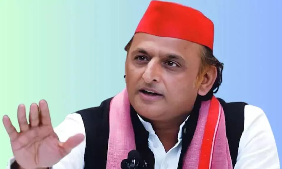 बंगाल में भाजपा ने ऑब्जवर के नाम पर... यूपी कैडर के IPS अधिकारी का वीडियो वायरल, अखिलेश यादव ने लगाए गंभीर आरोप