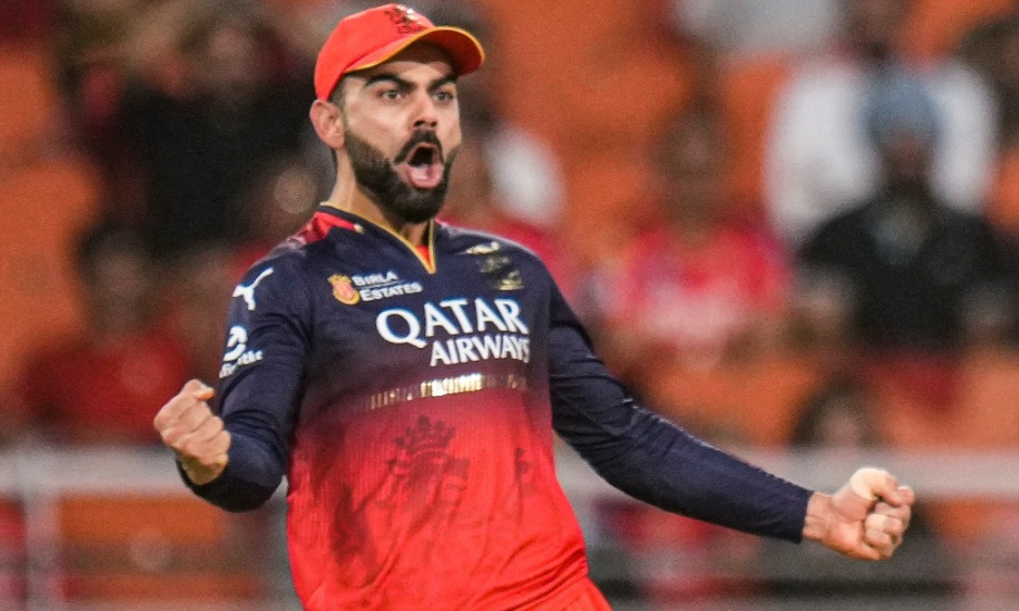 दिल्ली के खिलाफ मैच में विराट कोहली ने रचा इतिहास, IPL में ये मुकाम हासिल करने वाले पहले बैटर बने