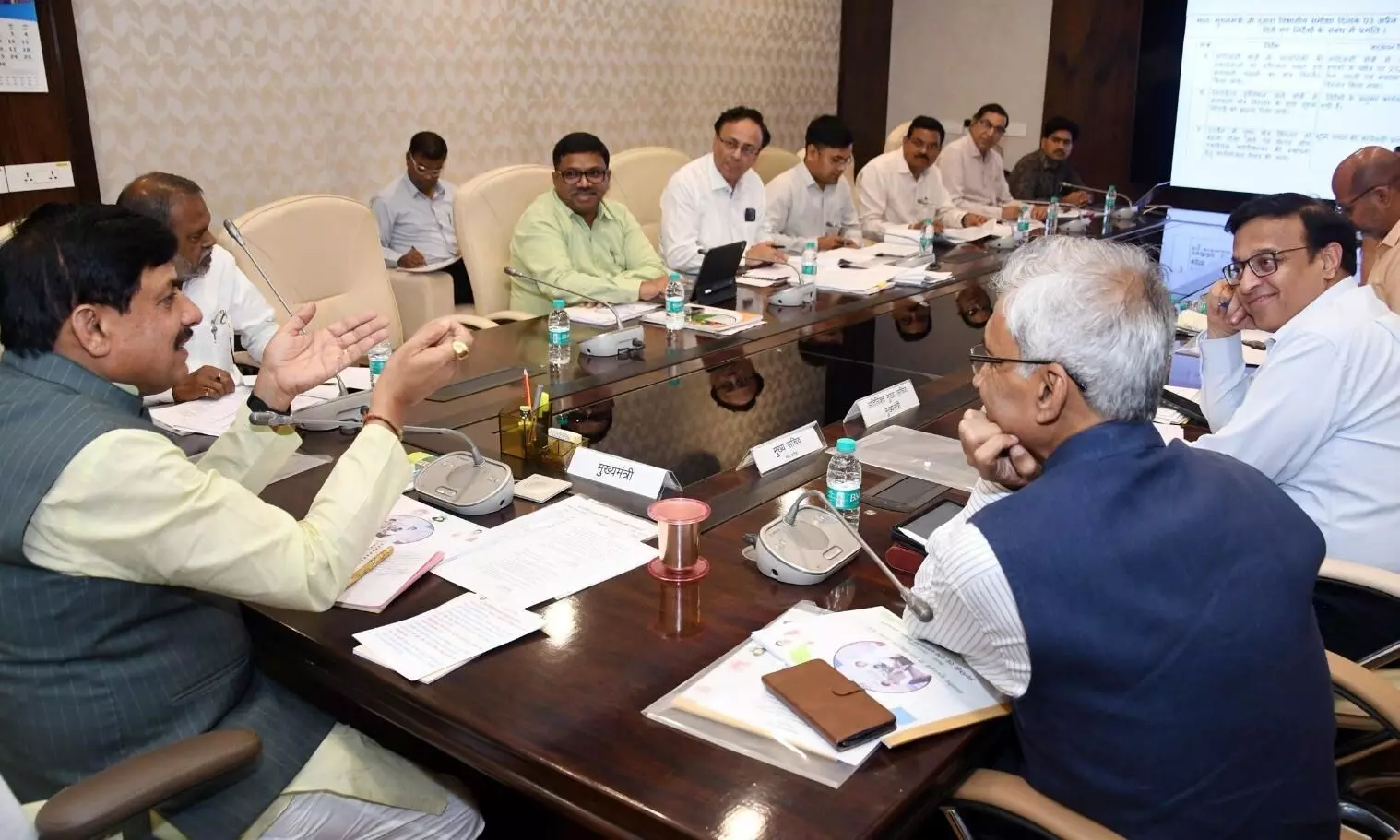 मसाला फसलों में हमसे आगे कोई नहीं, फूलों पर देंगे ध्यान, किसानों की आय बढ़ाने सीएम डॉ. मोहन बना रहे ये प्लान