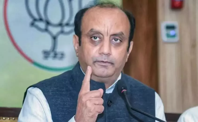 सुप्रीम कोर्ट के बंगाल चुनाव के फैसले पर BJP ने ममता बनर्जी को घेरा, कहा - TMC जब भी कोर्ट गई, उसे...