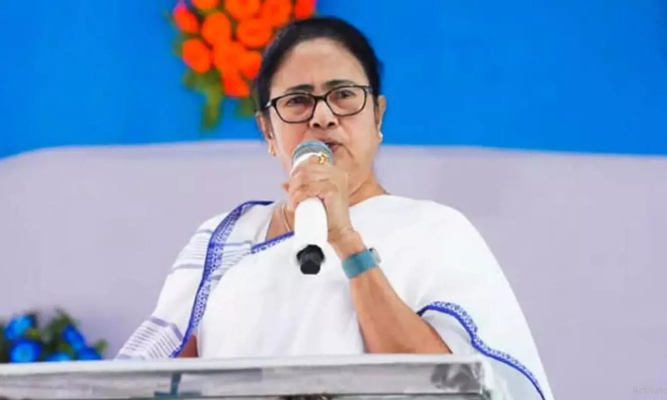CAPF के जवानों ने TMC कार्यकर्ताओं के साथ की बर्बरता CM ममता बनर्जी ने चुनाव आयोग पर लगाए ये आरोप, 200 से ज्यादा सीटें जीतने का किया दावा
