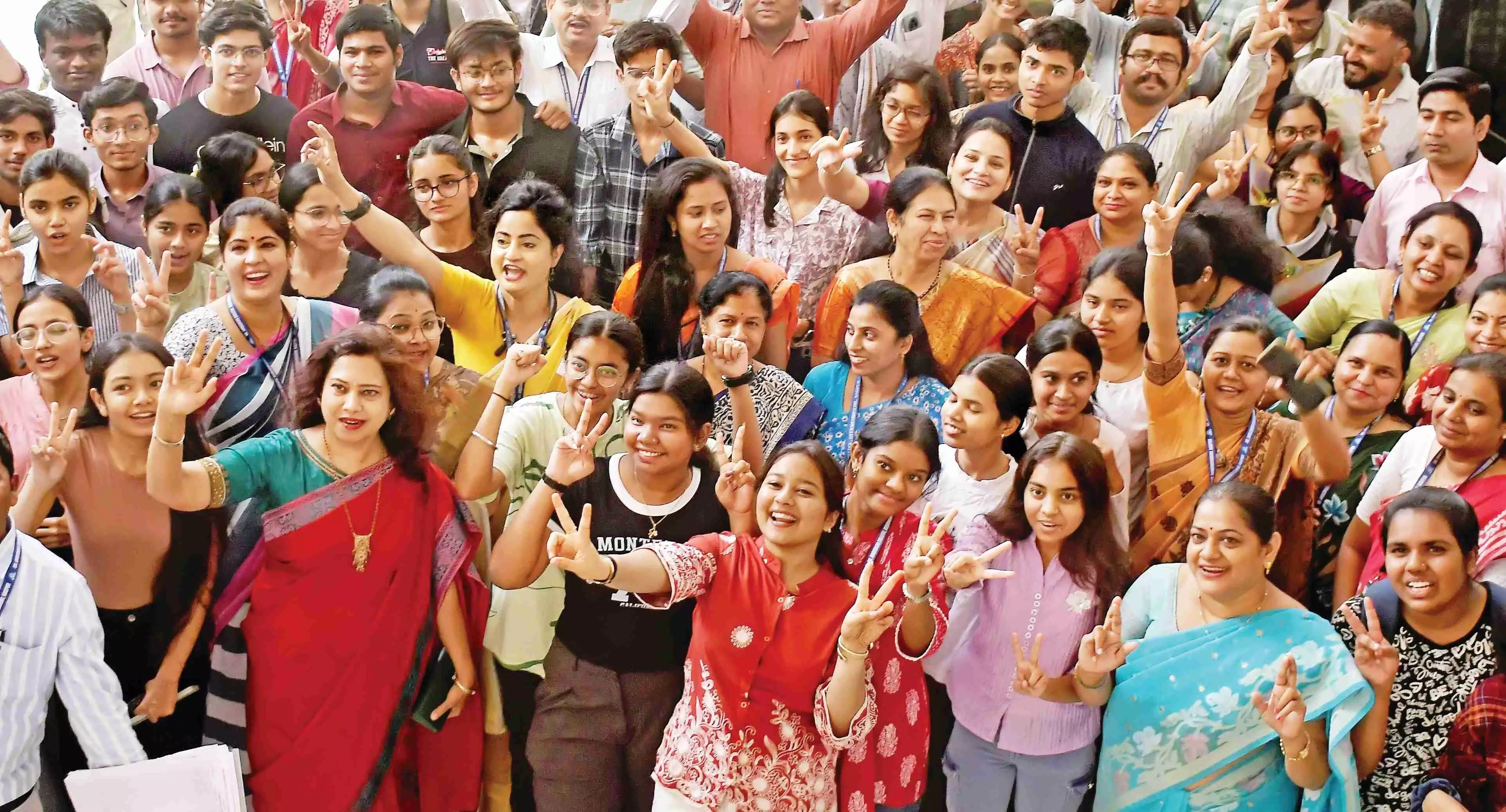 उपराजधानी में लड़कियों ने मारी बाजी, विज्ञान- वाणिज्य और कला में शीर्ष स्थानों पर दिखा दबदबा