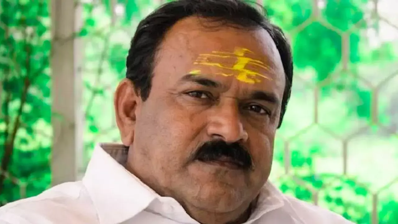 अशोक खरात मनी लॉन्ड्रिंग केस में ईडी ने कसा शिकंजा, रुपाली चाकणकर की बहन प्रतिभा चाकणकर से की 8 घंटे पूछताछ