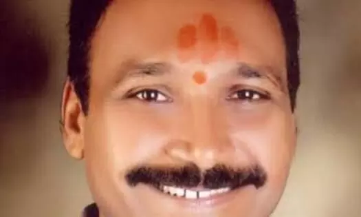 शिवसेना उबाठा गुट में लगी सामूहिक त्यागपत्रों की झड़ी, सांसद संजय जाधव के पाला बदलने की अटकलें तेज