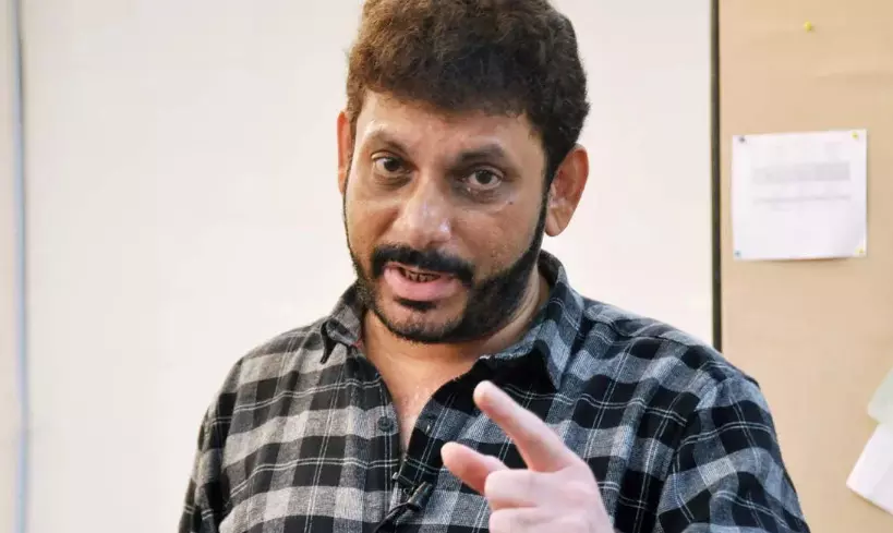 इस्तीफा न देने पर ममता बनर्जी को AIMIM नेता वारिस पठान की सलाह, कहा - जो जीत नहीं पाए वो...