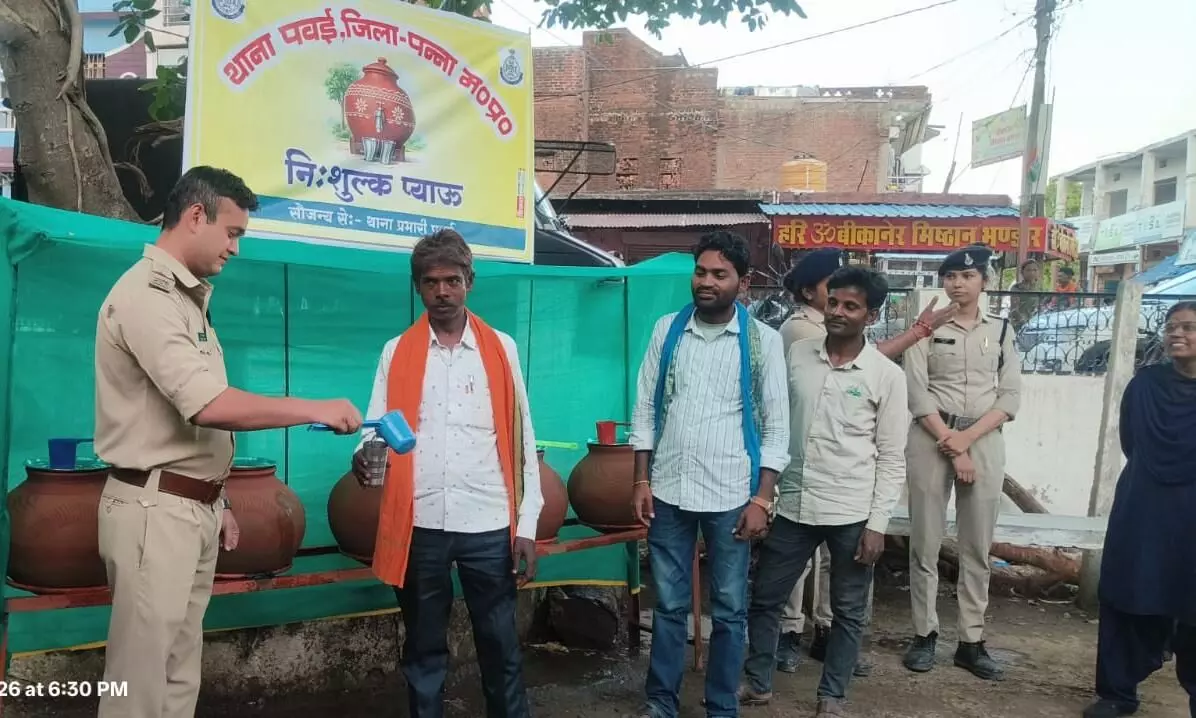 थाना परिसर में प्याऊ से बुझ रही राहगीरों की प्यास