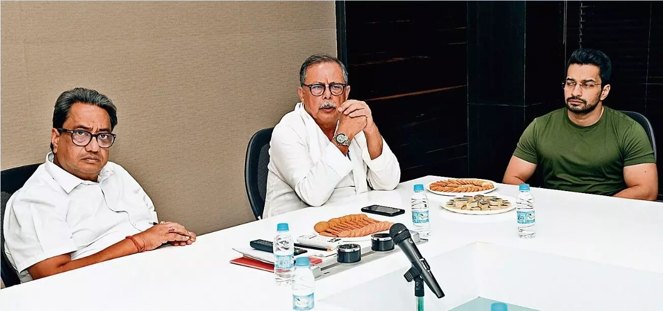 कांग्रेस के सोए हुए लोगों को जगाने निकला हूं कांग्रेस के सोए हुए लोगों को जगाने निकला हूं