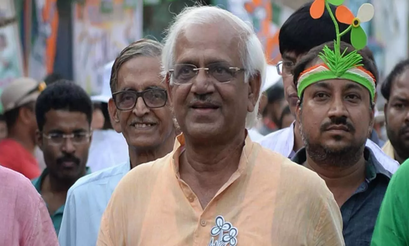 TMC ने शोभनदेव चट्टोपाध्याय को बनाया विपक्ष दल का नेता, तीन महिलाओं को सौंपी अहम जिम्मेदारी TMC ने शोभनदेव चट्टोपाध्याय को बनाया विपक्ष दल का नेता, तीन महिलाओं को सौंपी अहम जिम्मेदारी