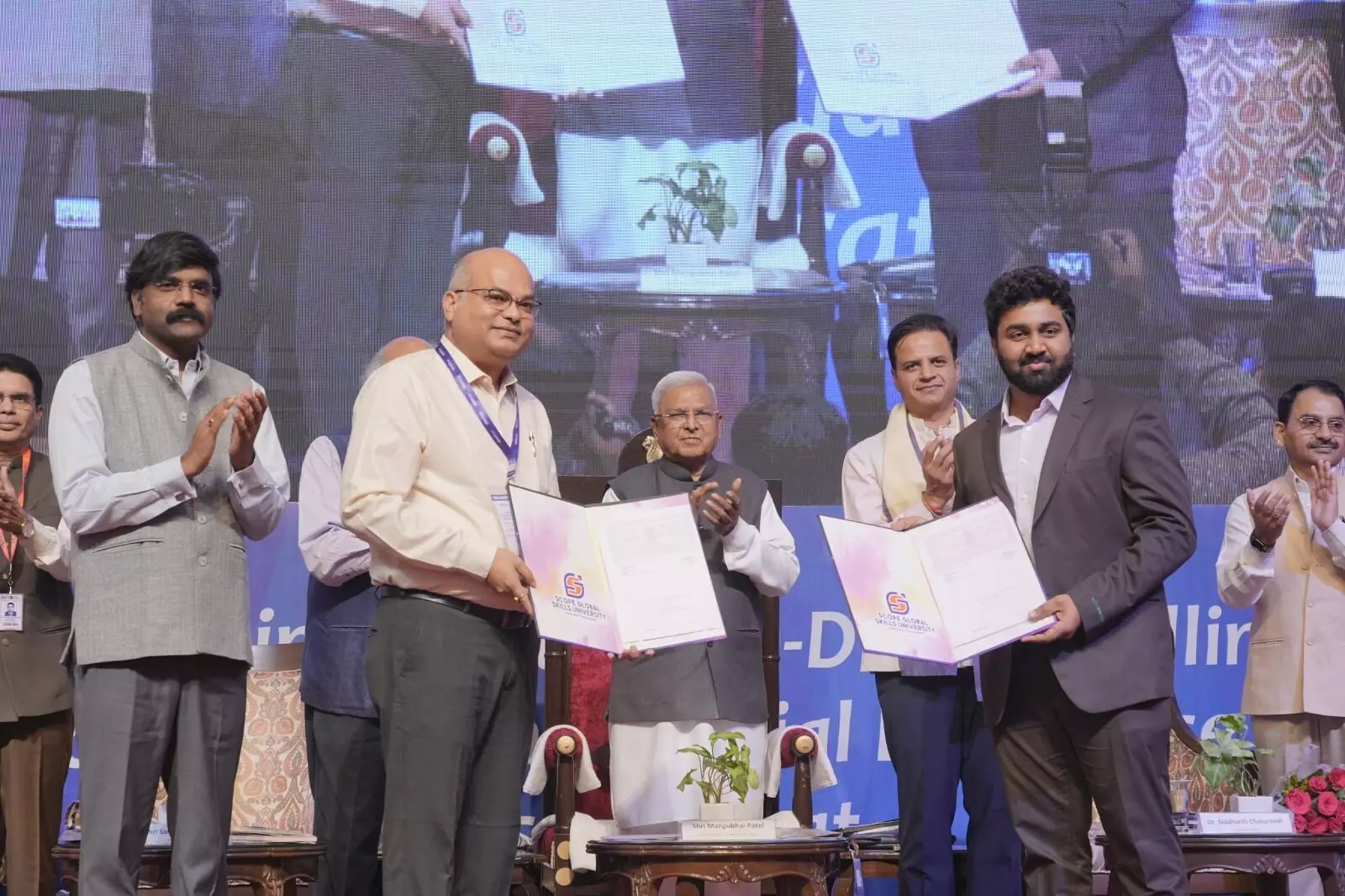 स्कोप ग्लोबल स्किल्स यूनिवर्सिटी और नेक्सटवेव इंस्टीट्यूट ऑफ एडवांस टेक्नोलॉजीज मिलकर प्रदान करेंगे एडवांस एआई स्किल्स और हाई डिमांड टेक करियर के लिए करेंगे तैयार स्कोप ग्लोबल स्किल्स यूनिवर्सिटी और नेक्सटवेव इंस्टीट्यूट ऑफ एडवांस टेक्नोलॉजीज मिलकर प्रदान करेंगे एडवांस एआई स्किल्स और हाई डिमांड टेक करियर के लिए करेंगे तैयार