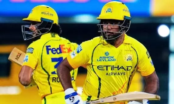 एक बार फिर चेपॉक में चला चेन्नई का जादू, उर्विल पटेल रहे जीत के मुख्य हीरो, जोश इंगलिस की मेहनत पर फिर गया पानी एक बार फिर चेपॉक में चला चेन्नई का जादू, उर्विल पटेल रहे जीत के मुख्य हीरो, जोश इंगलिस की मेहनत पर फिर गया पानी