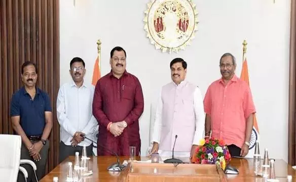 मुख्यमंत्री डॉ. यादव से हॉकी इंडिया के प्रतिनिधिमंडल ने भेंट की, एमपी को हॉकी के विकसित केंद्र बनाने पर की चर्चा