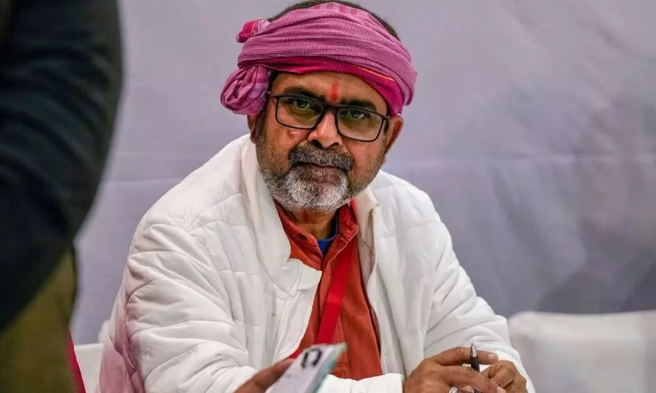कॉकरोच जनता पार्टी पर अवध ओझा ने दी प्रतिक्रिया, जय हिंद...आखिरकार शंकरजी समाधि से उठ गए कॉकरोच जनता पार्टी पर अवध ओझा ने दी प्रतिक्रिया, जय हिंद...आखिरकार शंकरजी समाधि से उठ गए