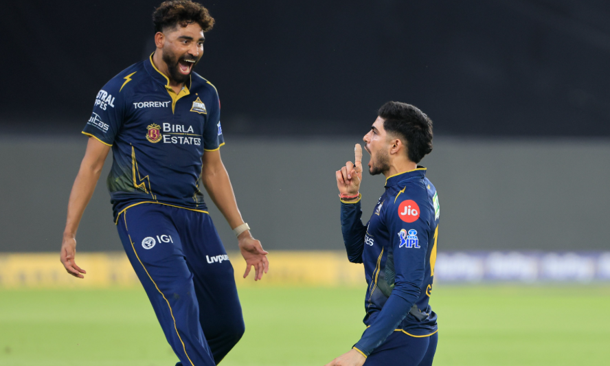 गुजरात ने चेन्नई को 89 रन से हराया, प्लेऑफ की रेस से बाहर हुई CSK, बल्लेबाजों के बाद GT की शानदार बॉलिंग