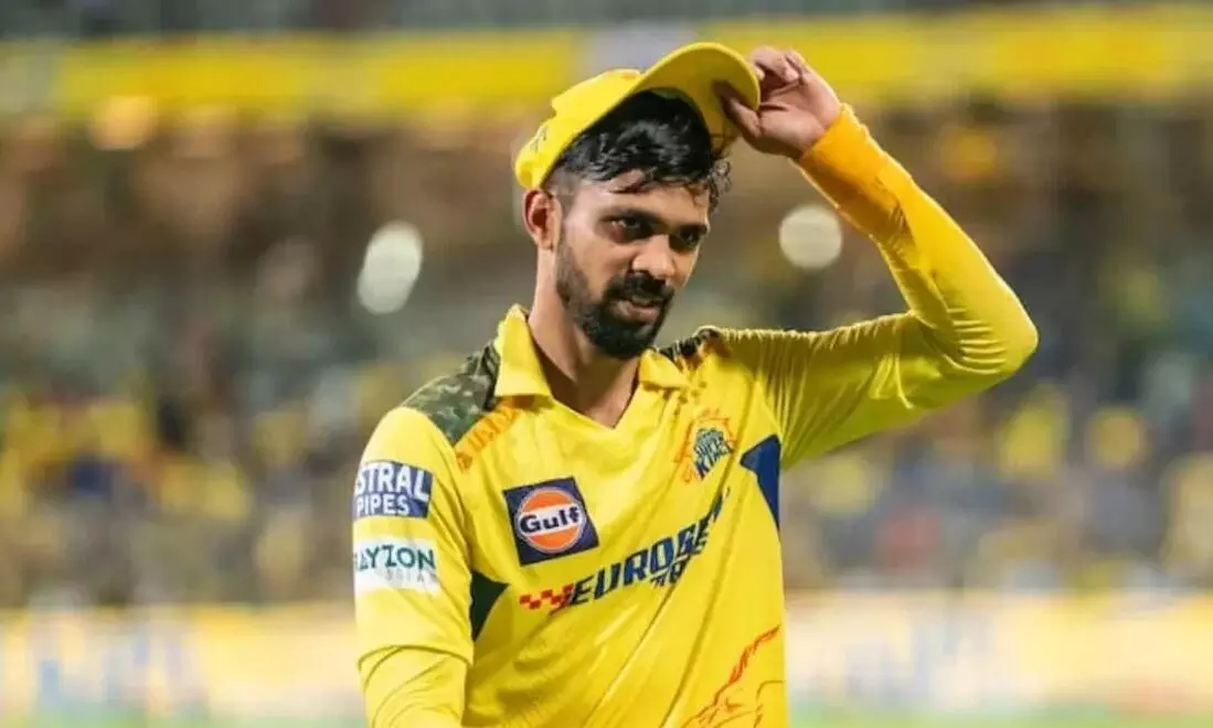 BCCI ने CSK के कप्तान समेत पूरी टीम पर ठोक दिया लाखों का जुर्माना, जाने खिलाड़ियों पर क्यों रिगी गाज?