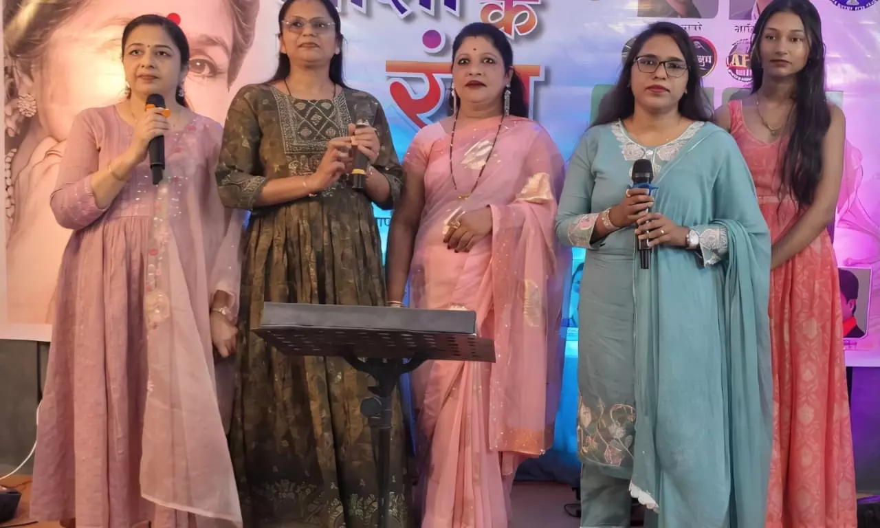 जीवन में आशा के रंग होना जरुरी है , संगीत कार्यक्रम में आशा भोसले को किया याद