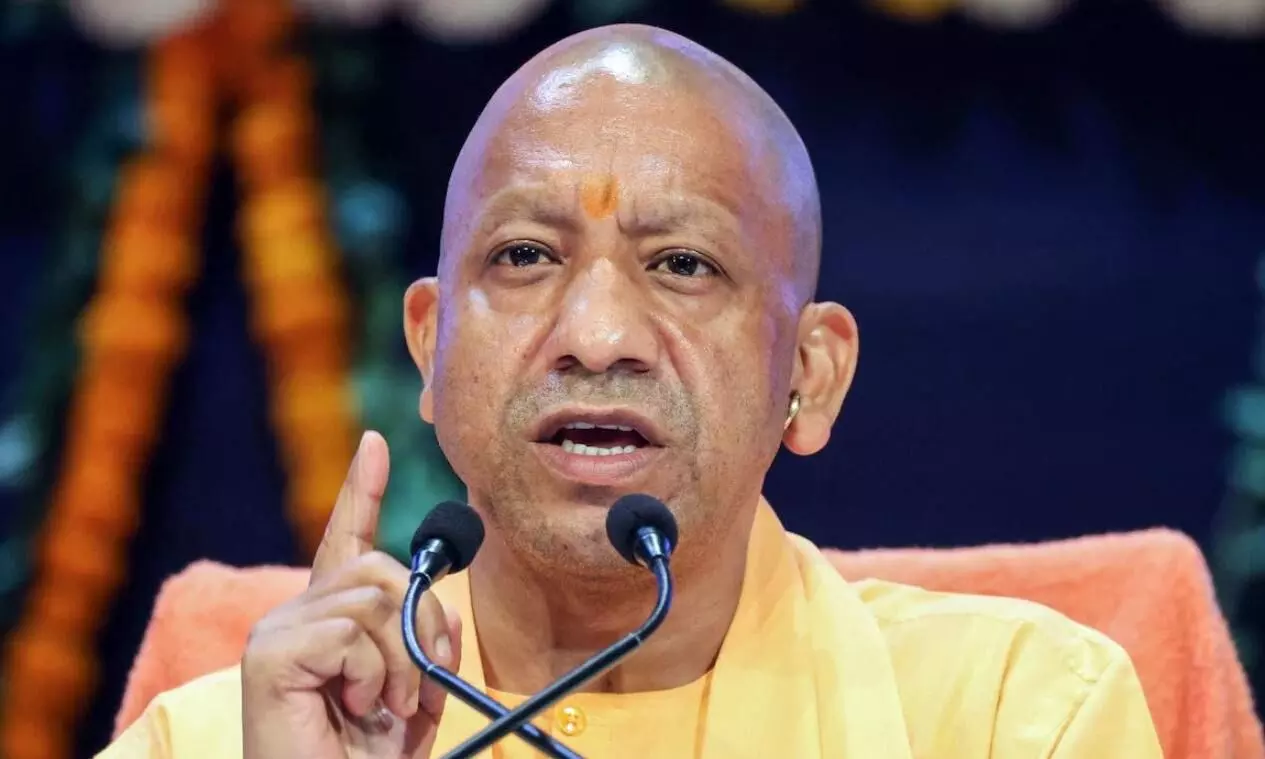 उत्तर प्रदेश न्यूज: बिजली कटौती पर योगी सरकार का बड़ा एक्शन, दो  एग्जीक्यूटिव इंजीनीयरों को किया सस्पेंड | Yogi Government Takes Major Action  Over Power Cuts: Two ...