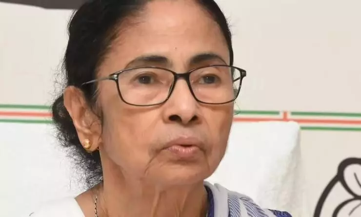 ममता को लग सकता है एक और बड़ा झटका, 20 सांसद भाजपा के संपर्क में