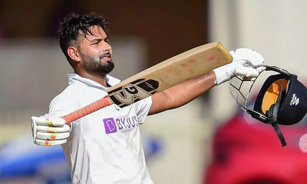 IPL मे खराब फॉर्म से जूझ रहे थे ऋषभ पंत, टेस्ट में आते कर दी छक्कों की बरसात, पूरा किया अर्धशतक IPL मे खराब फॉर्म से जूझ रहे थे ऋषभ पंत, टेस्ट में आते कर दी छक्कों की बरसात, पूरा किया अर्धशतक