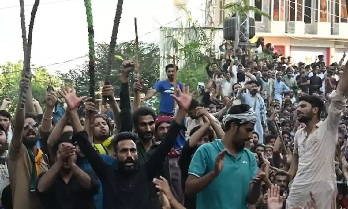 पाकिस्तान के कब्जे वाले PoK में बढ़ा तनाव, ब्रिटेन के विदेश मंत्री को वहां के 30 से ज्यादा सांसदों ने लिखी चिट्ठी, इस्लामाबाद ने दिया जवाब