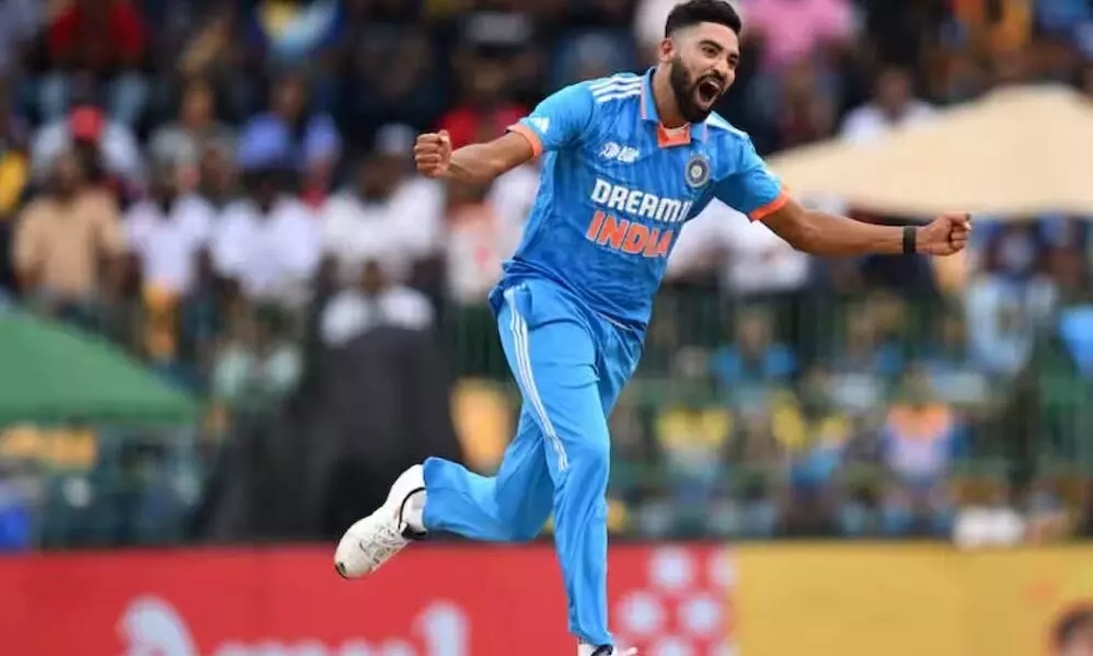 मोहम्मद सिराज सीरीज से क्यों हुए बाहर?, BCCI ने बताई मुख्य वजह, बोर्ड ने इस खिलाड़ी को दिया मौका मोहम्मद सिराज सीरीज से क्यों हुए बाहर?, BCCI ने बताई मुख्य वजह, बोर्ड ने इस खिलाड़ी को दिया मौका