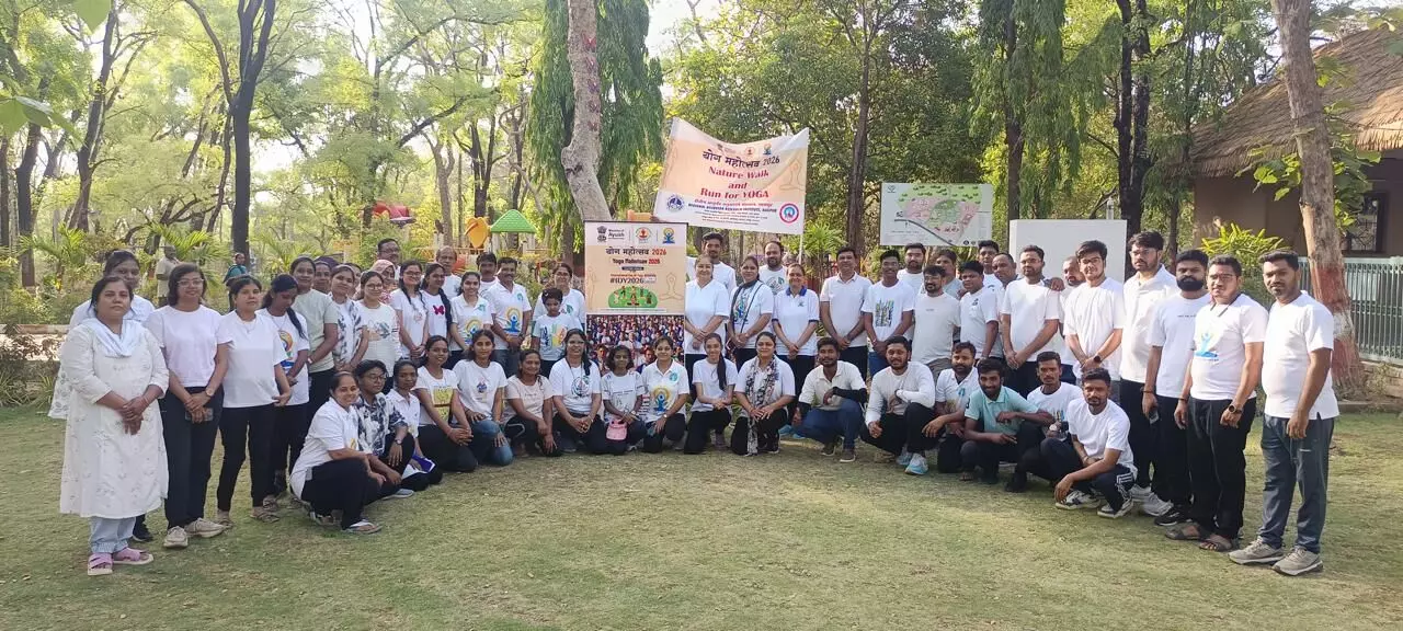 अपनी जीवनशैली बदलकर रोगों से पा सकते हैं मुक्ति, नेचर वॉक और रन फॉर योगा का आयोजन