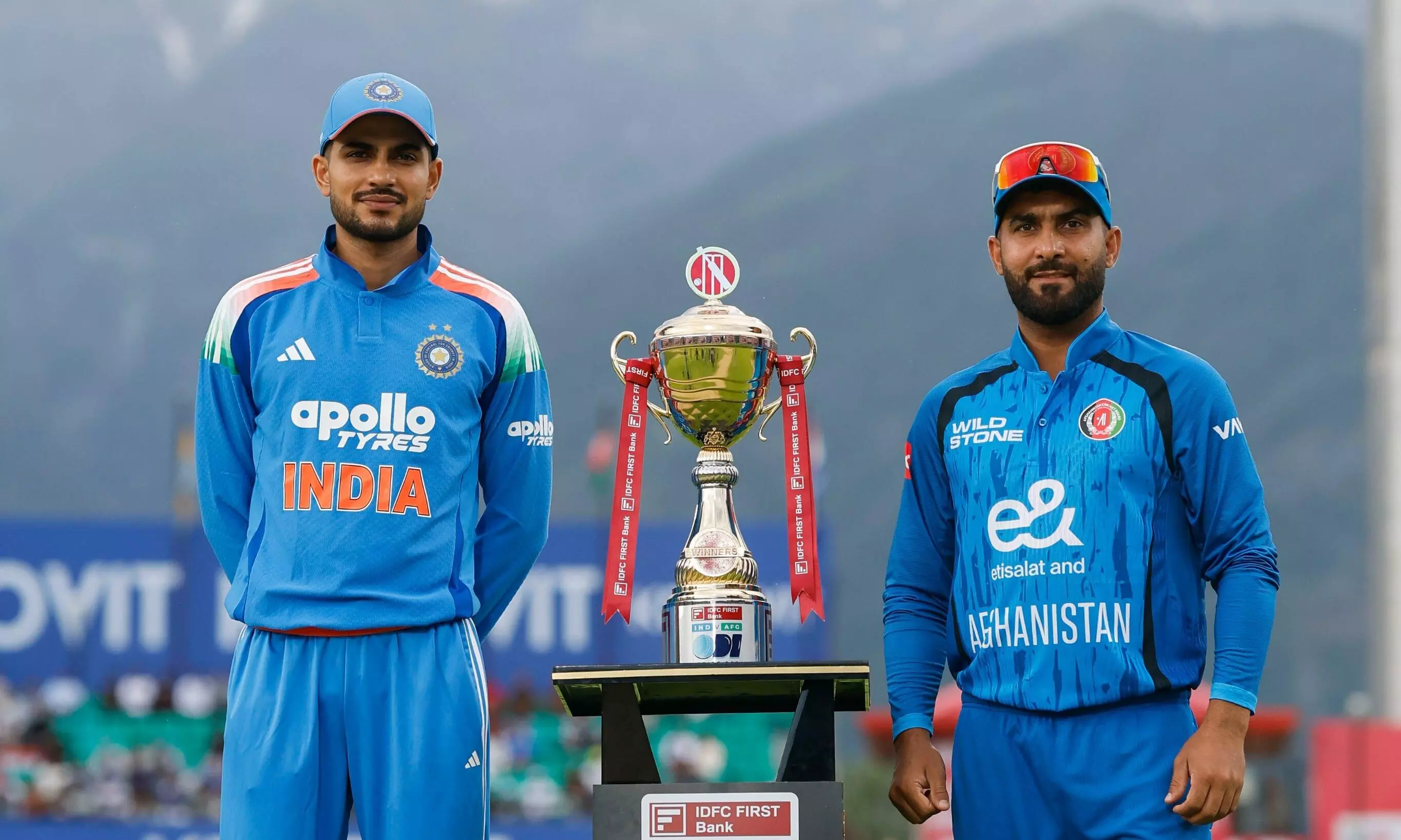 अफगानिस्तान ने भारत के सामने रखा 195 रन का टारगेट, गुरबाज का शतक, हर्ष-गुरनूर का ड्रीम डेब्यू, झटके 3-3 विकेट अफगानिस्तान ने भारत के सामने रखा 195 रन का टारगेट, गुरबाज का शतक, हर्ष-गुरनूर का ड्रीम डेब्यू, झटके 3-3 विकेट