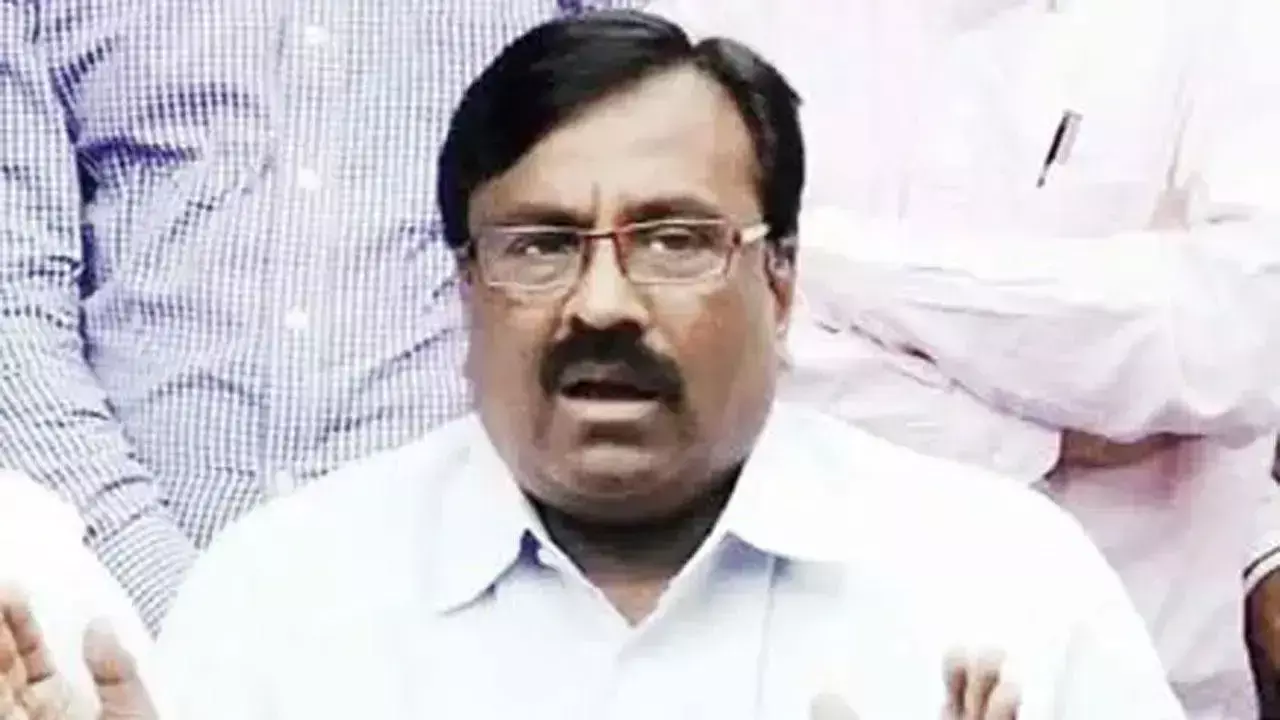 सुधीर मुनगंटीवार ने कहा -  धर्मांतरण के मामले पर सरकार बुलाए एक दिन का विशेष अधिवेशन