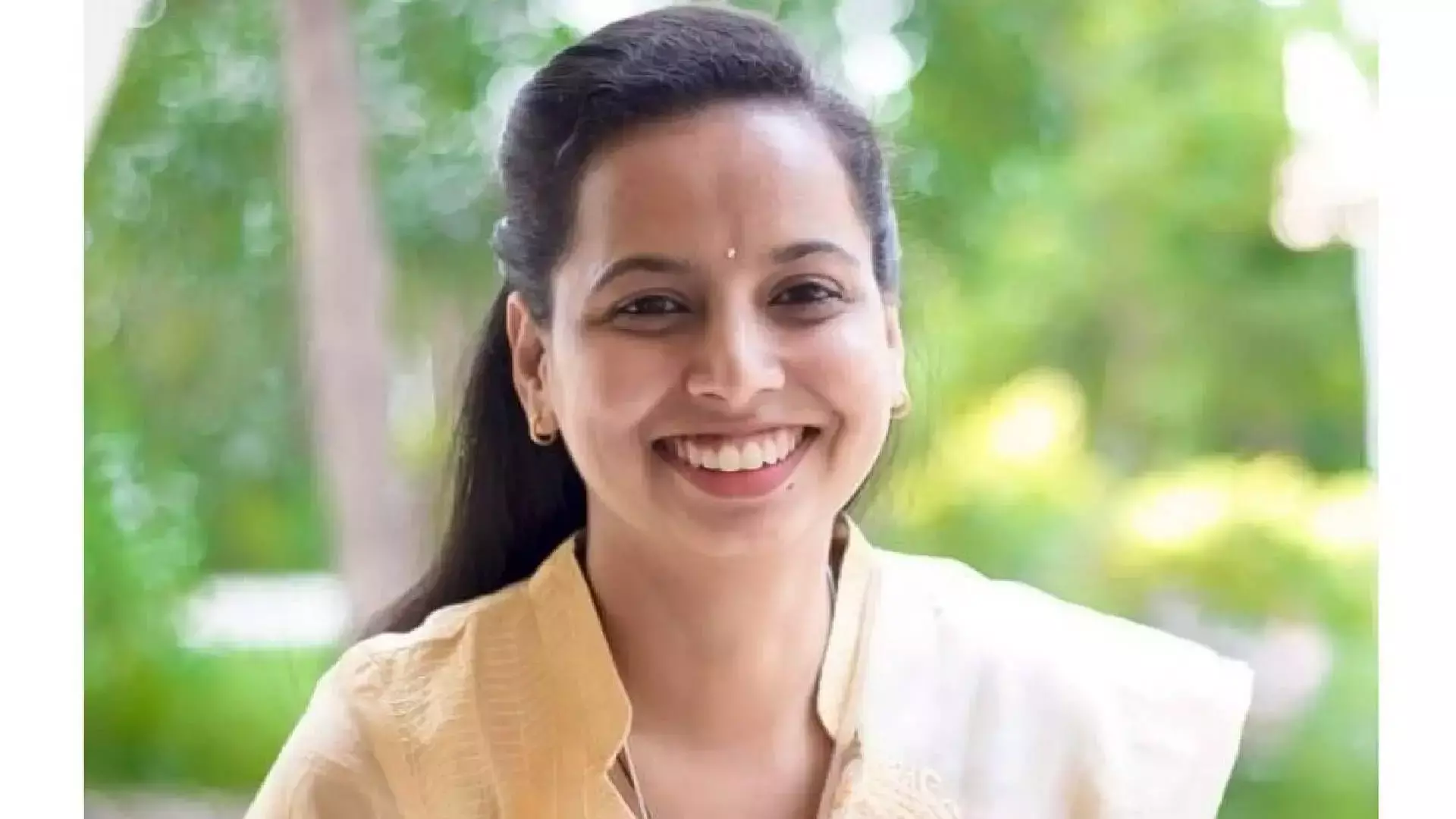 विधवा नहीं अब एकल कहलाएंगी महिला, आदिति तटकरे ने कहा - प्रदेश सरकार बनाने जा रही है एकल महिला नीति विधवा नहीं अब एकल कहलाएंगी महिला, आदिति तटकरे ने कहा - प्रदेश सरकार बनाने जा रही है एकल महिला नीति