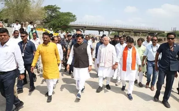निर्माण कार्यों की गुणवत्ता और समय-सीमा का रखें ध्यान - मुख्यमंत्री डॉ. यादव निर्माण कार्यों की गुणवत्ता और समय-सीमा का रखें ध्यान - मुख्यमंत्री डॉ. यादव