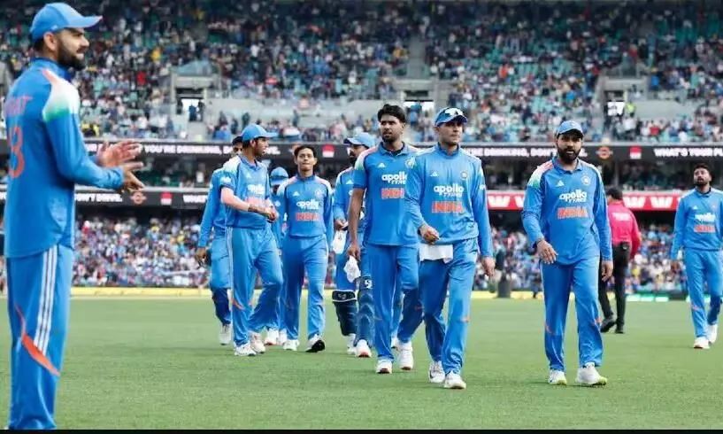 इंग्लैंड के खिलाफ BCCI ने भारतीय स्क्वाड का किया एलान, विराट-बुमराह की टीम में हुई वापसी इंग्लैंड के खिलाफ BCCI ने भारतीय स्क्वाड का किया एलान, विराट-बुमराह की टीम में हुई वापसी