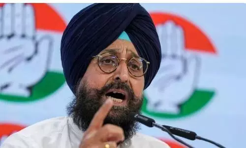 आगामी विधानसभा चुनाव को लेकर 5 कांग्रेस नेताओं ने राहुल गांधी से की मुलाकात, बीजेपी -आप पर साधा निशाना आगामी विधानसभा चुनाव को लेकर 5 कांग्रेस नेताओं ने राहुल गांधी से की मुलाकात, बीजेपी -आप पर साधा निशाना