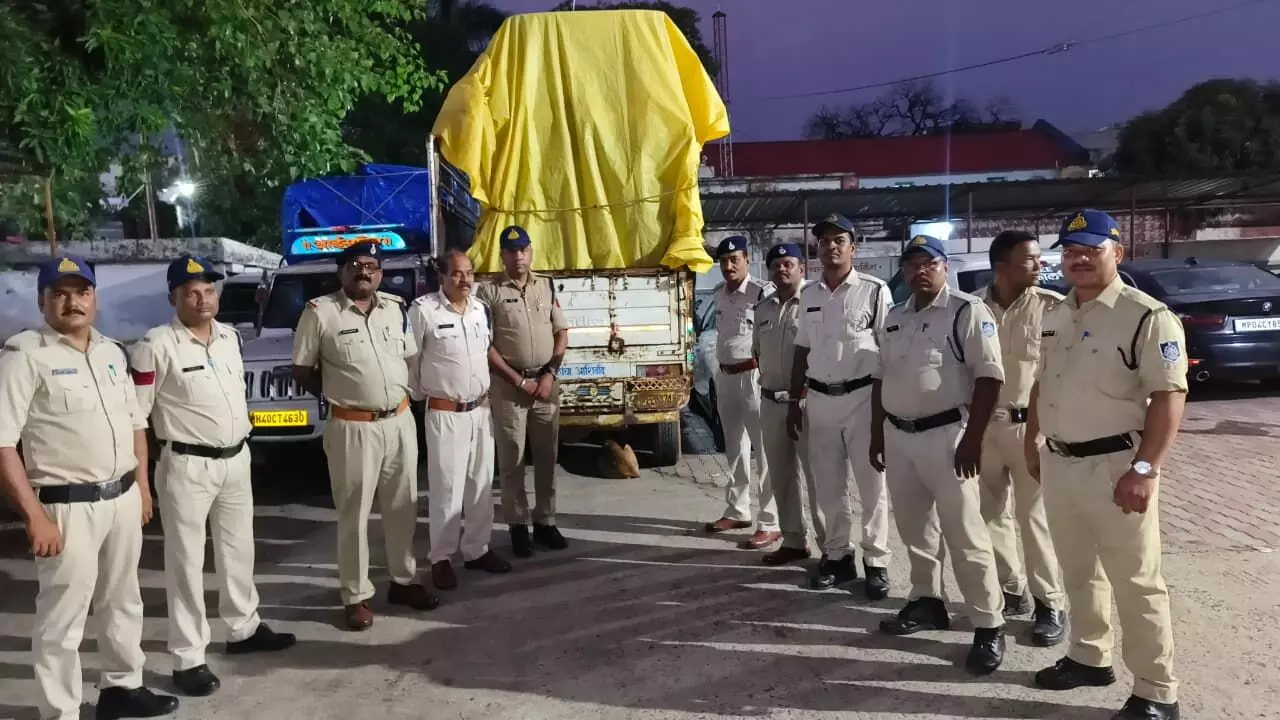 तेज आवाज में बज रहा था डीजे, किया गया जब्त