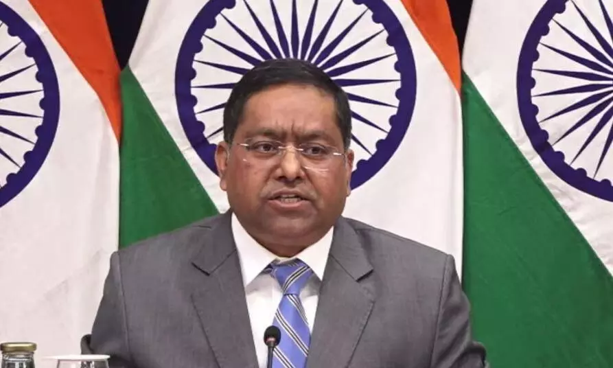 अमेरिका के 60 दिन के राहत देने वाले फैसले पर भारत ने दी बड़ी जानकारी, बताया 11 जहाज होर्मुज से गुजरे, जानें कितना कच्चा तेल आएगा देश?