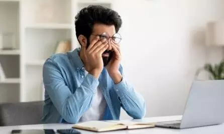 क्या आपको भी रहती है दिनभर थकान? जान लीजिए इसके 5 कारण