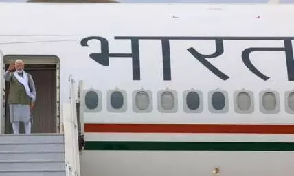 प्रधानमंत्री नरेंद्र मोदी दो दिवसीय यात्रा पर दिल्ली से सेशेल्स के लिए हुए रवाना