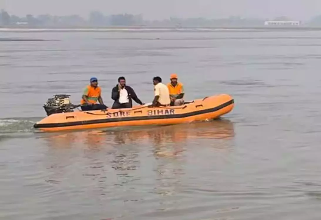 उत्तराखंड में दर्दनाक हादसा, गंगा नदी में अचानक पानी बढ़ने से बहे दो युवक, रेस्क्यू ऑपरेशन में बड़ी दिक्कत