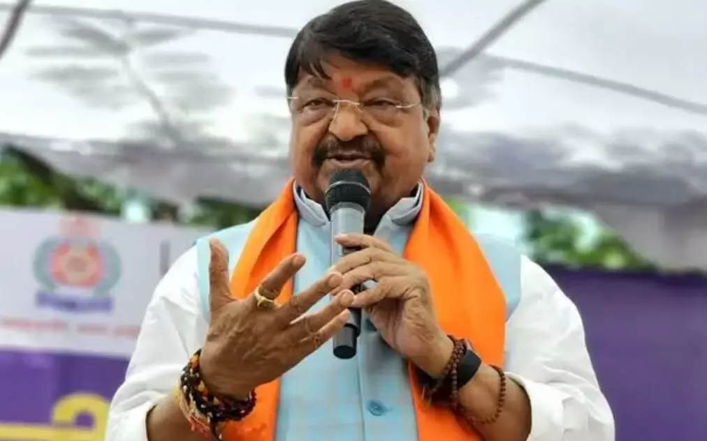 RSS की सदस्यता पर कैलाश विजयवर्गीय का बड़ा बयान, कहा- संघ से जुड़ा हुआ बता रहे सरकारी अधिकारी