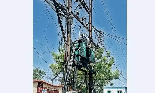 करोड़ों रुपए खर्च फिर भी दो दशक पुराने ढर्रे पर चल रहा बिजली सिस्टम