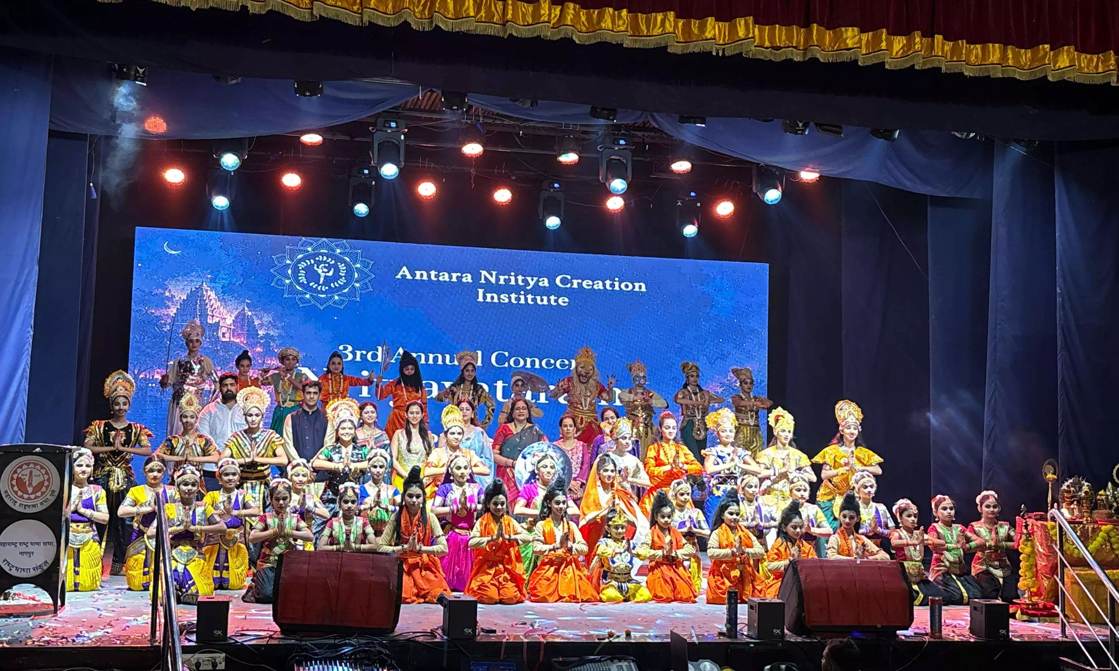 नृत्य नाटिका दशावतार के सजीव चित्रण ने दर्शकों को किया मोहित नृत्य नाटिका दशावतार के सजीव चित्रण ने दर्शकों को किया मोहित