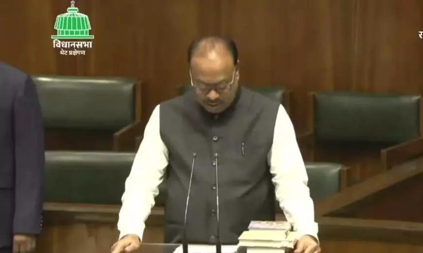 बावनकुले ने कहा - खेती के लिए मिट्टी-मुरूम पर रॉयल्टी खत्म, किसानों को रोकने वाले अधिकारियों पर होगी कार्रवाई
