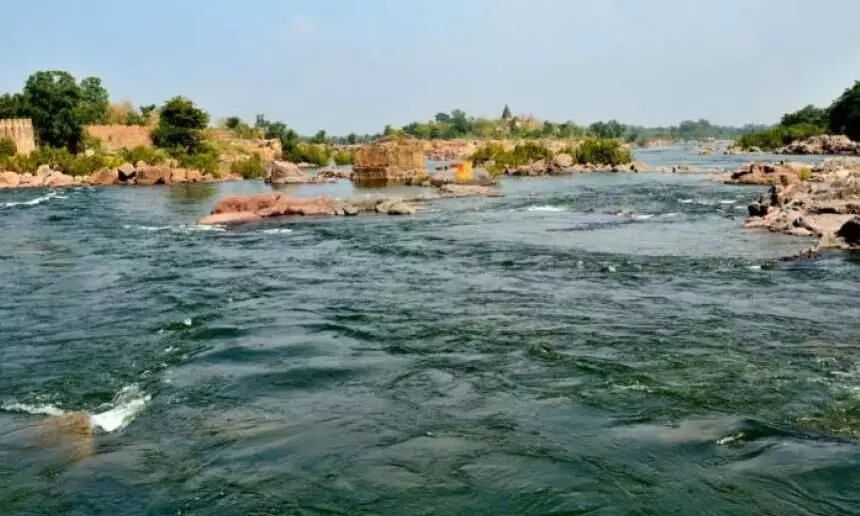 बेतवा को प्रदूषण मुक्त करने चल रही साइंटिफिक प्लानिंग, सीवेज-उद्योगों का जहरीला पानी रोका जाएगा बेतवा को प्रदूषण मुक्त करने चल रही साइंटिफिक प्लानिंग, सीवेज-उद्योगों का जहरीला पानी रोका जाएगा