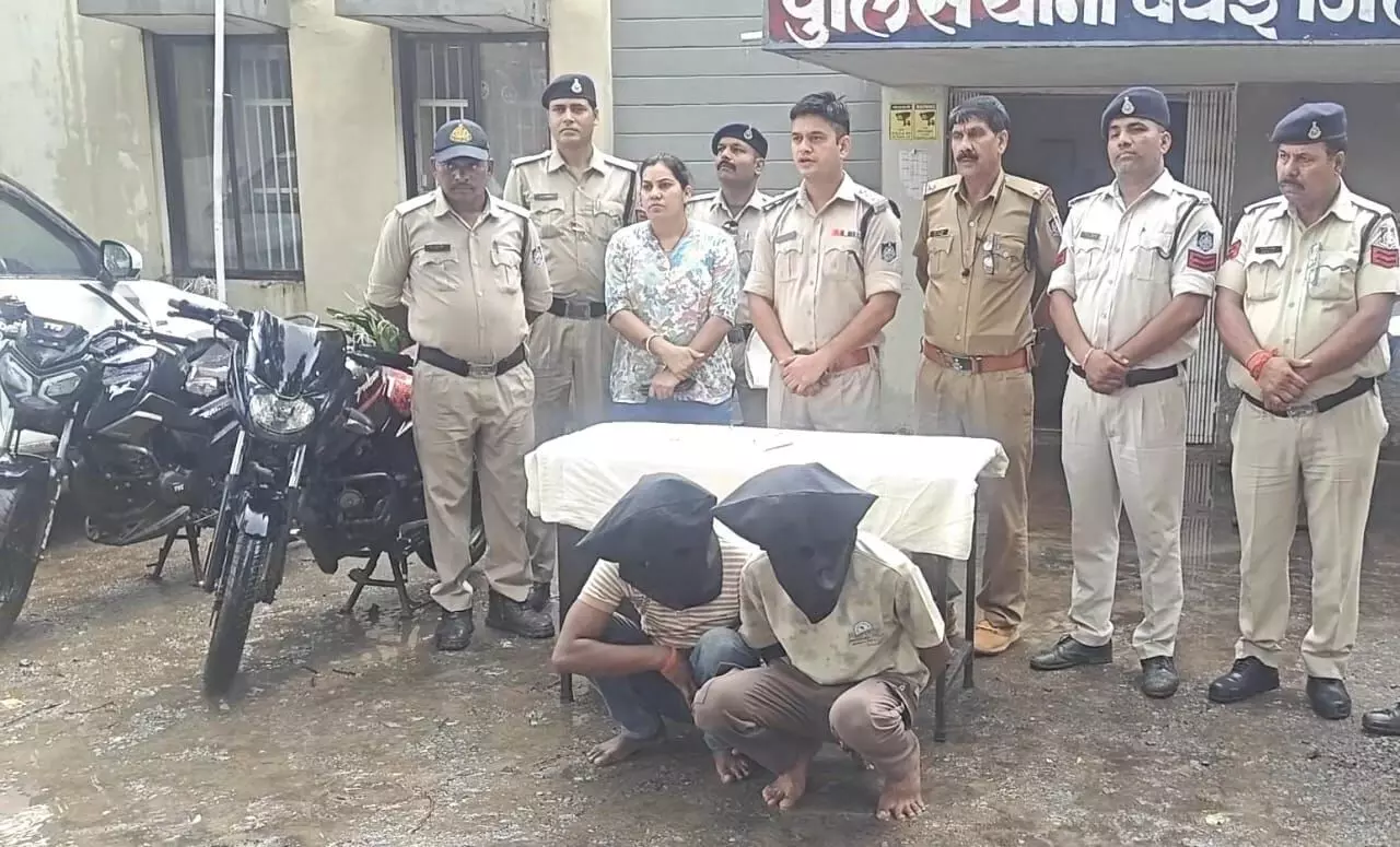 पन्ना पुलिस ने अपहरण व फिरौती कांड का किया खुलासा, तीन आरोपी गिरफ्तार पन्ना पुलिस ने अपहरण व फिरौती कांड का किया खुलासा, तीन आरोपी गिरफ्तार