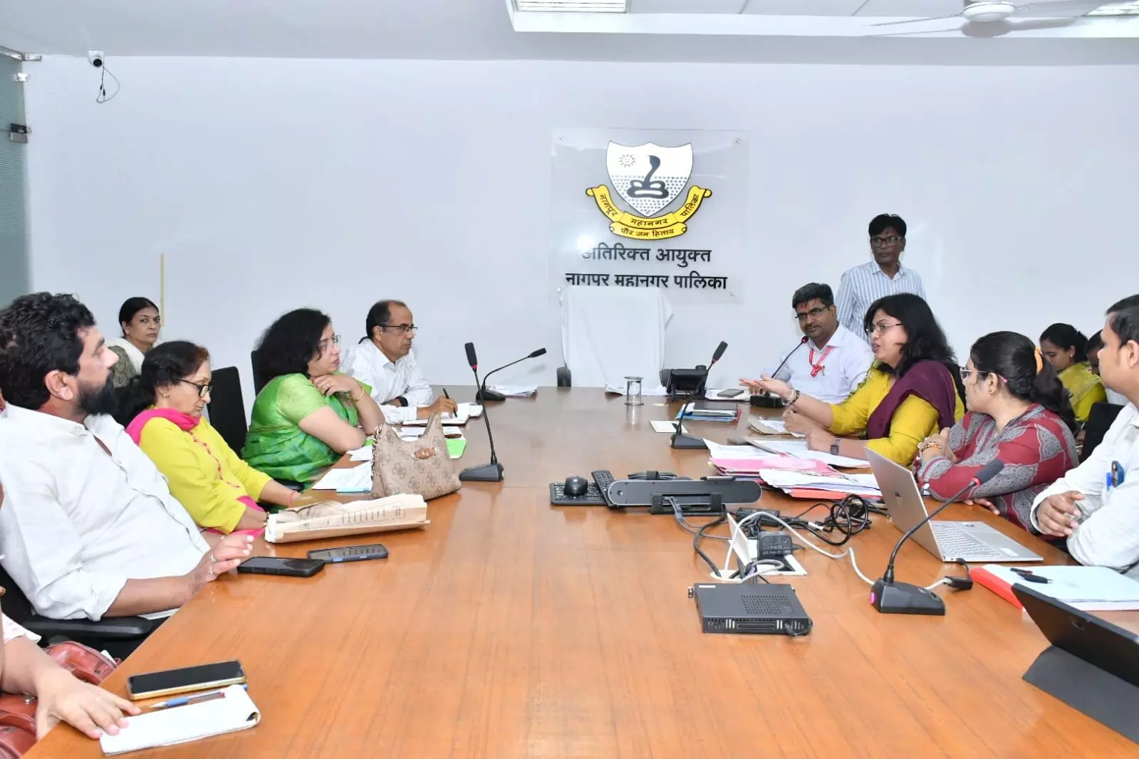 नियमित वैक्सीनेशन प्राथमिकता से पूरा करने प्रशासन का जोर नियमित वैक्सीनेशन प्राथमिकता से पूरा करने प्रशासन का जोर