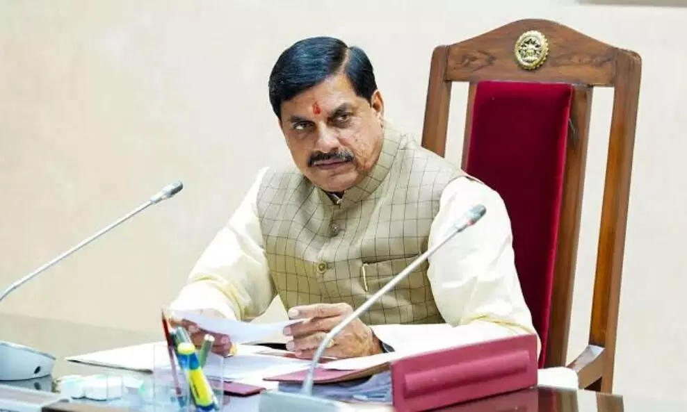 किसानों को अच्छी नस्ल की गाय देने के लिए निजी संस्थाओं से ले मदद किसानों को अच्छी नस्ल की गाय देने के लिए निजी संस्थाओं से ले मदद