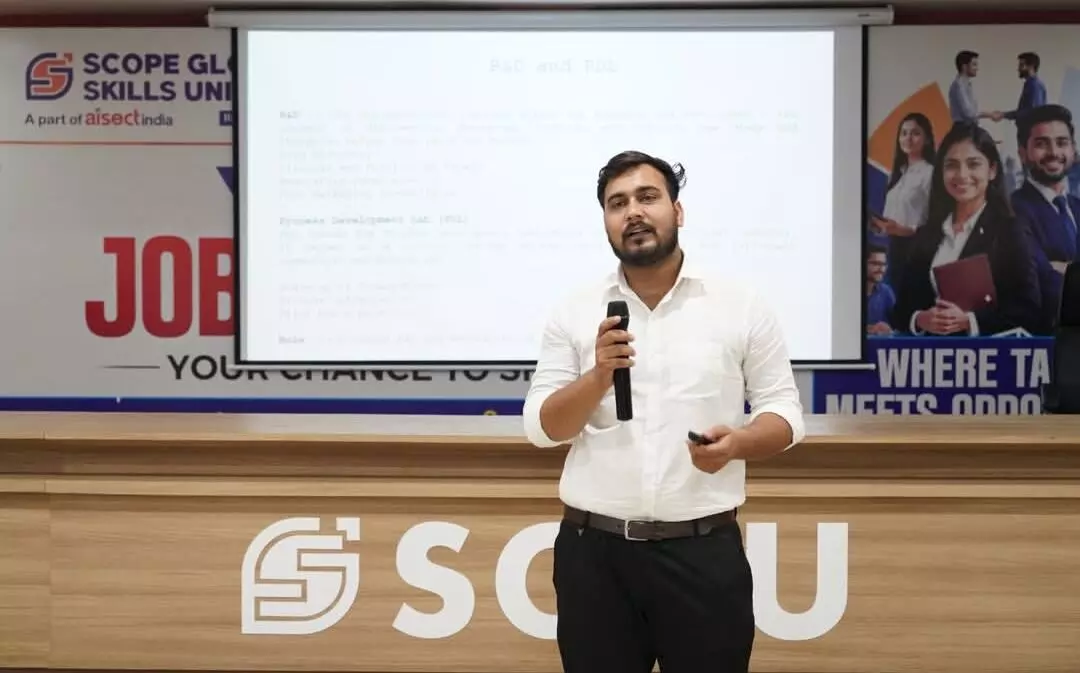 इंडस्ट्री एक्सपर्ट ने एसजीएसयू के फार्मेसी विद्यार्थियों को दिए सफल करियर के मंत्र इंडस्ट्री एक्सपर्ट ने एसजीएसयू के फार्मेसी विद्यार्थियों को दिए सफल करियर के मंत्र