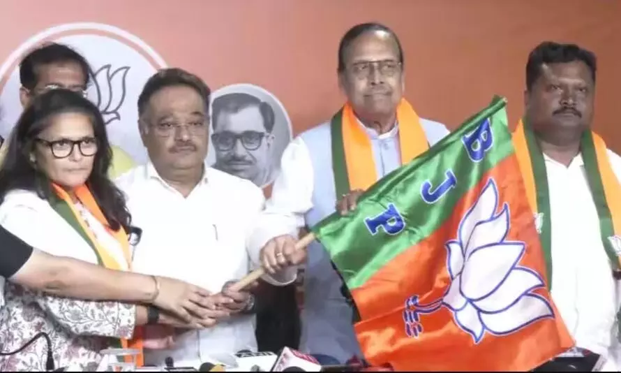 राज्यसभा उपचुनाव से पहले ममता बनर्जी को लगा करारा झटका, टीएमसी के 3 पूर्व सांसदों ने थामा बीजेपी का दामन