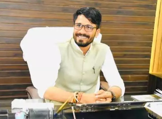 बैठक में फंदा जनपद पंचायत अध्यक्ष प्रमोद सिंह राजपूत ने किया हस्तक्षेप, आतिफ, आरिफ मसूद समेत कांग्रेस विधायकों का वॉकआउट