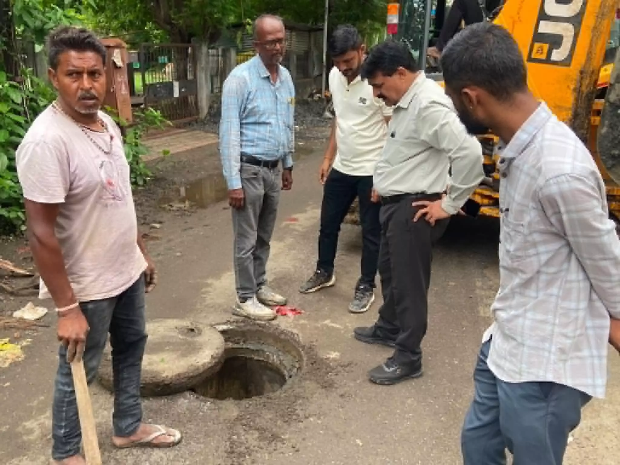 सीवेज ट्रंक लाइन घोटाले पर दिलीप दिवे का अल्टीमेटम, कार्रवाई नहीं हुई तो आमरण अनशन सीवेज ट्रंक लाइन घोटाले पर दिलीप दिवे का अल्टीमेटम, कार्रवाई नहीं हुई तो आमरण अनशन